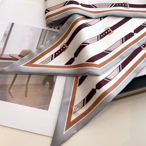 Foulard étroit en soie élégant avec rayures et motif ceinture pour femmes chic