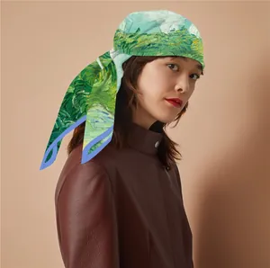 Foulard en soie 90cm style peinture à l'huile Van Gogh aux motifs verts et jaunes