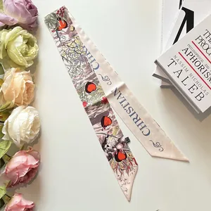 Foulard twilly ivoire élégant avec imprimé floral pour poignées de sac à main