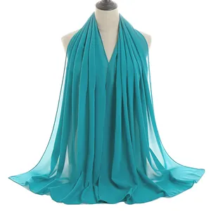 Atmungsaktives türkis Hijab Kopftuch aus Chiffon mit elegantem Faltenwurf