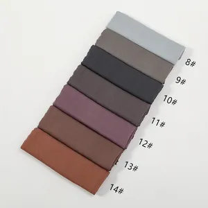 Textura macro de bufandas de poliéster minimalistas en varios colores con detalles