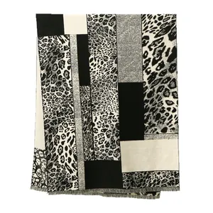 Leopard print color block scarf with tassels made of thick faux cashmere for winter