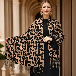 Écharpe châle imprimé léopard avec franges, étole chaude d'automne hiver pour femme