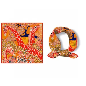Foulard Quadrato Piccolo da Donna con Stampa Giraffa e Fiori Moda Raso Effetto Seta Twill Sciarpa da Collo Fascia per Capelli Accessorio Borsa