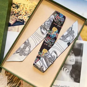 Pañuelo Twilly de seda con estampado floral para mujer en elegante caja de regalo vintage