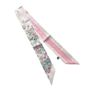 Sciarpa sottile in seta twill stile francese con fiori rosa e stampa France Paris