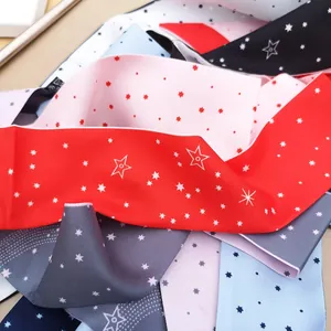 Set di sciarpe in twill di seta con stampa stellata tarocchi per borse e acconciature