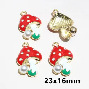 Set of 4 red mushroom pendants with faux pearl and gold backing, DIY jewelry 23x16mm