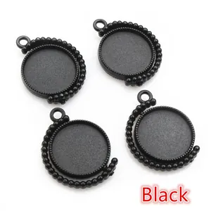 Detail van zwarte legering hangerbakjes met kralenrand en 16mm binnendiameter voor DIY