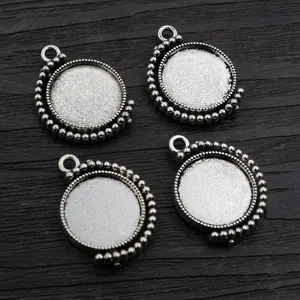 Vier vintage zilveren ronde hanger basissen van 16mm voor het maken van DIY sieraden en hobby