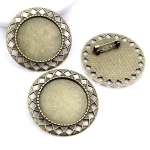30mm bronze alloy round brooch base with geometric lattice lace for DIY jewelry making