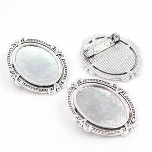 Set of 3 antique silver oval brooch base settings with baroque floral edges for DIY jewelry