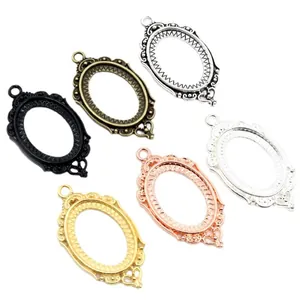 Supports de pendentif ovales en alliage en six couleurs avec bords gravés vintage