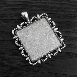 30mm square antique silver alloy pendant tray with ornate lace border for DIY jewelry making