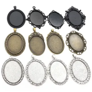 Base per Pendente Ovale in Lega Vintage Castone Vassoio Cabochon Cornice con Bordo in Pizzo per Creazione Gioielli Fai-da-te Risultati per Collane