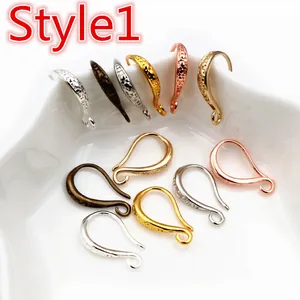 DIY Ohrhaken aus Kupfer in Gold, Silber und Bronze mit gehämmerter strukturierter Oberfläche