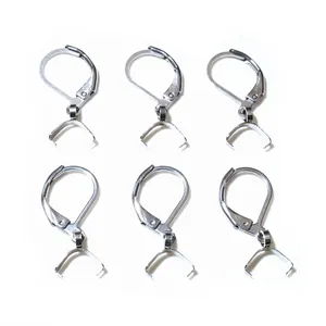 Set di sei monachelle in acciaio inossidabile argento con gancio per pendenti fai-da-te