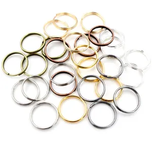 Sortierte galvanisierte Doppel-Spaltringe in Gold-, Silber- und Bronzefarben