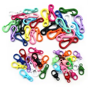 Fermoirs Mousquetons en Alliage de Zinc Multicolore Boucles à Ressort Forme de Cœur Anneaux Ouverts pour la Fabrication de Bijoux Sacs Porte-clés Accessoires DIY