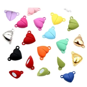 Fermoirs magnétiques en forme de cœur colorés pour la création de bijoux DIY