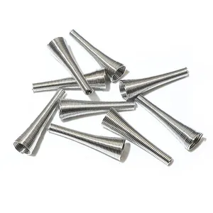 Détail de fermoirs ressorts coniques en métal argenté pour la création de bijoux DIY