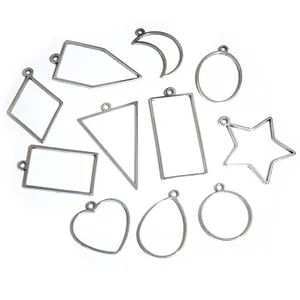 Set van tien geometrische roestvrijstalen open hangers voor DIY sieraden maken
