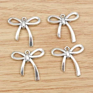 Vierer-Set Vintage-Schleifenanhänger aus Silberlegierung für DIY-Halsketten und Schmuck