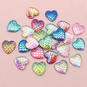 Bunte 12mm Herz-Meerjungfrau-Schuppen Harz-Cabochons für DIY-Schmuckherstellung