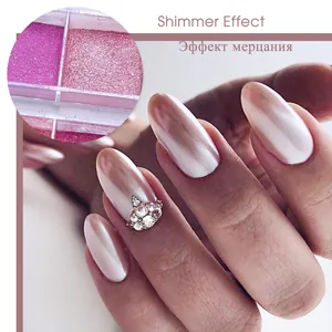 Poudre à ongles nacrée effet aurore avec strass et couleurs pailletées scintillantes