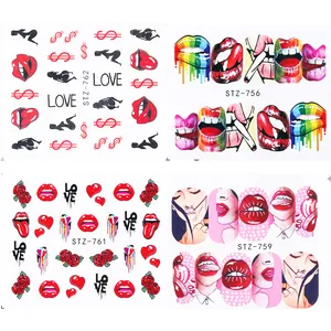 Adesivi per unghie pop art con labbra rosse, cuori arcobaleno e rose in un set da 4