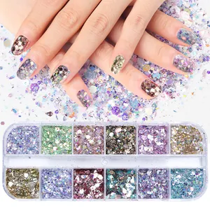 Detailansicht des 12-Raster Nagelhaut-Glitzer-Sets mit irisierenden Pailletten und Puder