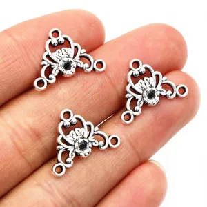 Details zum silbernen Blumenanhänger aus Legierung mit 3 Ösen für DIY-Schmuck