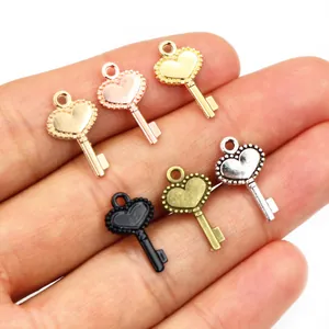 Vintage Heart Key Charms Zinc Alloy Pendants For DIY Jewelry Making Necklaces Bracelets Earring Findings Jewelry Accessories Craft Supplies