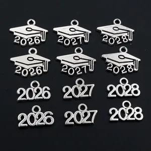 Antique silver 2026-2028 graduation cap charms for DIY jewelry making and pendants
