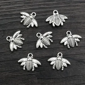 Set of antique silver bee charms made of alloy for DIY jewelry necklaces and bracelets