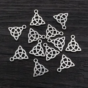 Silver alloy Triquetra Celtic knot triangle pendants for DIY jewelry making necklaces