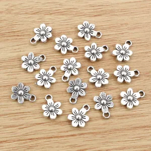 Colgantes de flores en aleación plata vintage para creación de joyas DIY