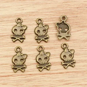 Set mit 6 Totenkopf-Anhängern aus Bronze mit Schleife für DIY-Schmuckherstellung