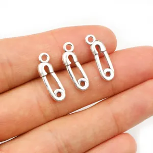 Détails de trois pendentifs épingle de sûreté en alliage d'argent vieilli pour bijoux