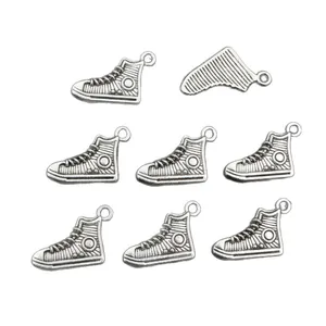 Ciondoli a forma di scarpa in lega d'argento per creazione di gioielli fai da te e collane
