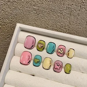 Handmade 2D Cartoon Pop Art Press On Nails Short Square Round Sweet Cute Multi Color Heart Star 3D Resin False Nail Set