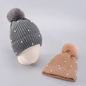 Damen Winter Rippenstrick Mütze Mit Kunstfell Bommel Künstliche Perle Strass Warm Dicke Totenkopfkappe Fleece Gefüttert Beanie