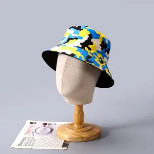 Bob camouflage bleu et jaune avec revers noir pour protection solaire extérieure et randonnée