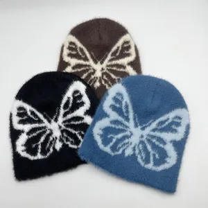 Berretti di peluche jacquard a farfalla Y2K in nero, marrone e blu in morbida ecopelliccia