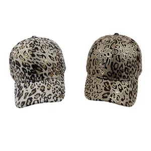 Klassische Baseballkappen mit Leopardenmuster und Goldfolie in Grau und Khaki