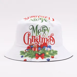 Cappello da pescatore bianco natalizio con stampe Merry Christmas e motivi di renne