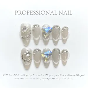 Handmade Almond Press On Nails With Cat Eye Effect Heart Blue Gem Rhinestone Reusable Artificial Nails For Party Wedding Women Jewelry