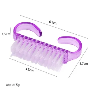 Cepillo de uñas ergonómico morado con cerdas de nailon para cuidado de manicura