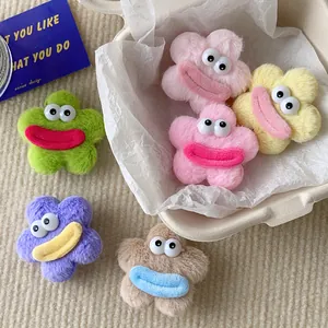 Barrette à Cheveux en Peluche Drôle Grands Yeux Bouche de Saucisse Dessin Animé Fleur Étoile Pour Femmes Filles