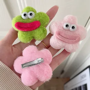 Détails de pinces à cheveux fleur en peluche avec yeux rigolos et clip crocodile en métal argenté
